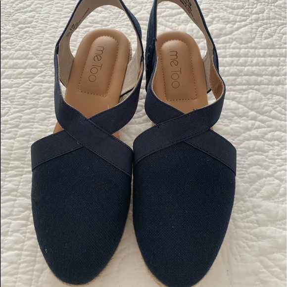 me too Shoes - Me Too Wedge Sandals - NWOT